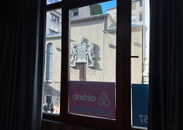 Apartament Synagogue Yeshua Tova Magheru Bucureşti
