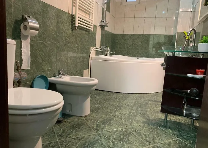 Synagogue Yeshua Tova Magheru Apartman